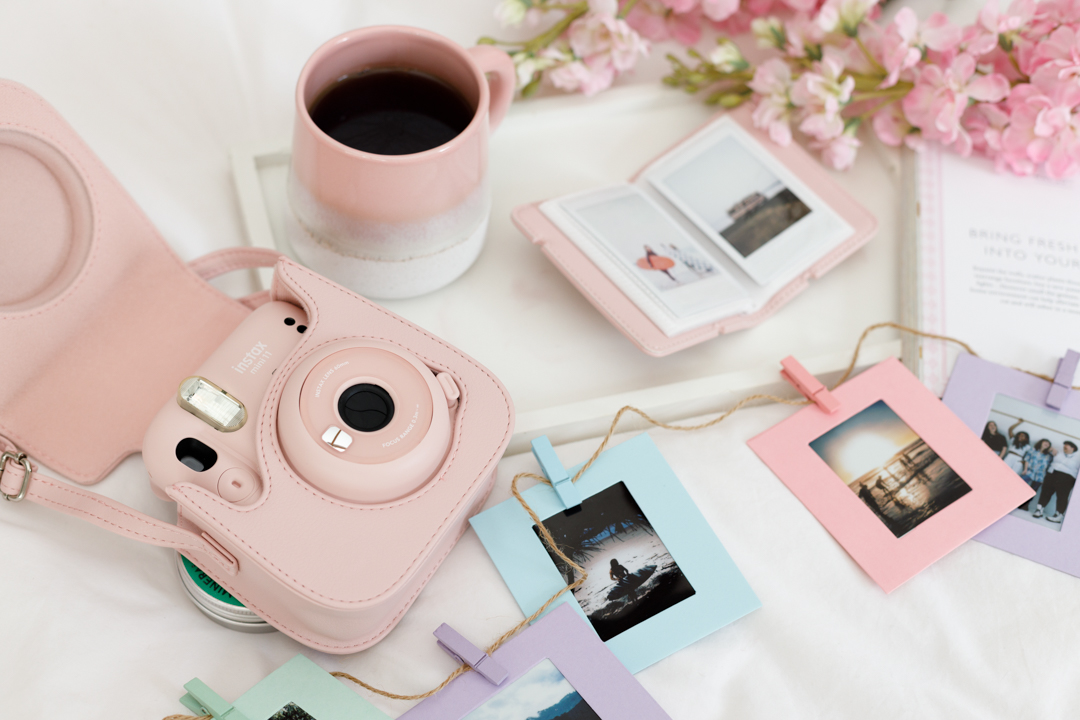 INSTAX Mini 11 Pink mit Sofortfotos